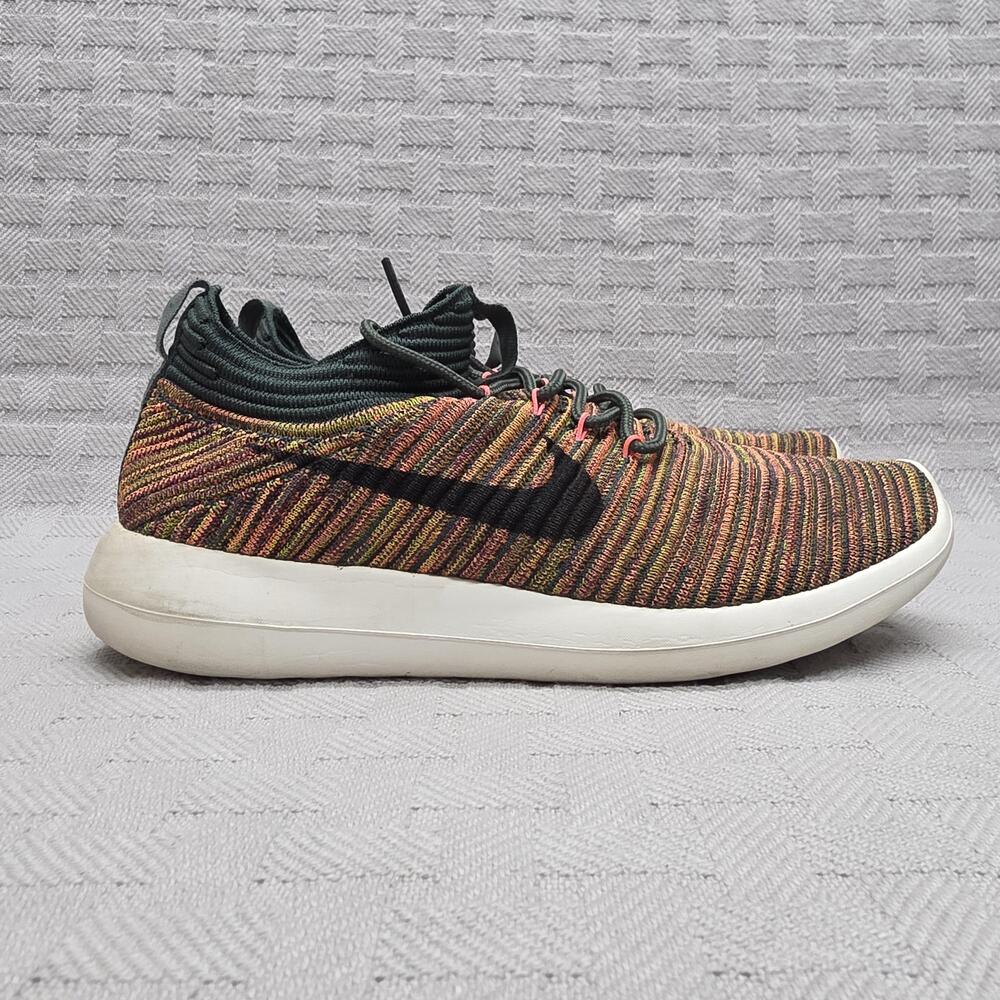 Nike Roshe Two Flyknit Shoe Womens Size 7.5 Orange 917688-300